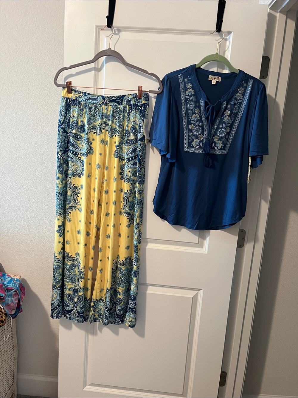 ONE WORLD Yellow pants with Blue Paisley Print